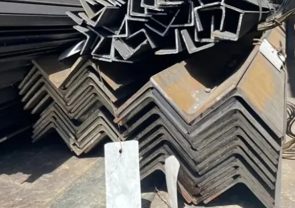 Уголок стальной в Луховицах