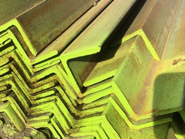 Уголок стальной в Ногинске