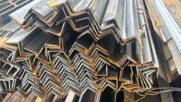 Уголок стальной в Электрогорске